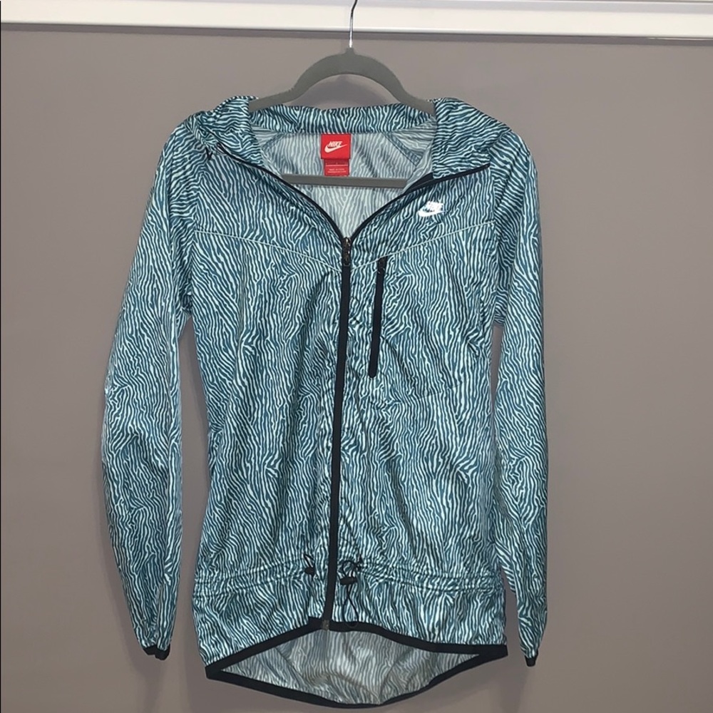 Nike zip up